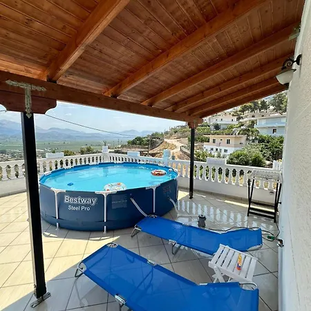 Berti Apartment Sarande