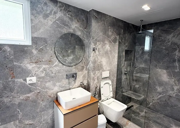 Apartment Berti Sarandë