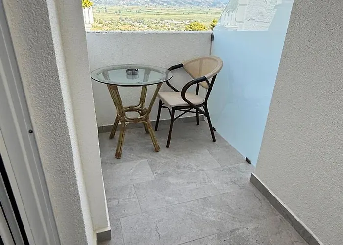 Apartment Berti *